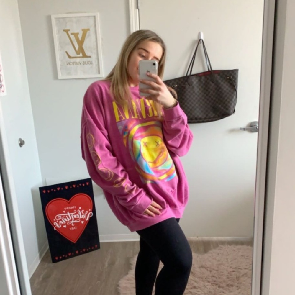 Meet your Posher, Chloe